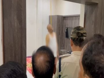यूरेनियम स्कैम में फंसे कारोबारी ने की खुदकुशी, होटल में रूम बुक कर लगाई फांसी, सुसाइड नोट में 2 करोड़ फंसाने का जिक्र 7 1695280734