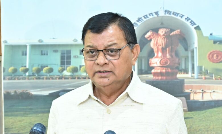 छत्तीसगढ़: मजदूरों के बच्चे प्राइवेट स्कूलों में पढ़ेंगे, साय सरकार जल्द लाएगी योजना, बिलासपुर में श्रमिकों के लिए बनेगा अस्पताल 1 image editor output image 1875319711 1708518035919 780x470 1